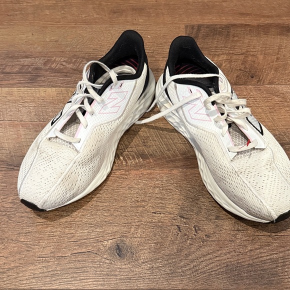 WOMENS NEW BALANCE FRESH FOAM 10 - Picture 5 of 6